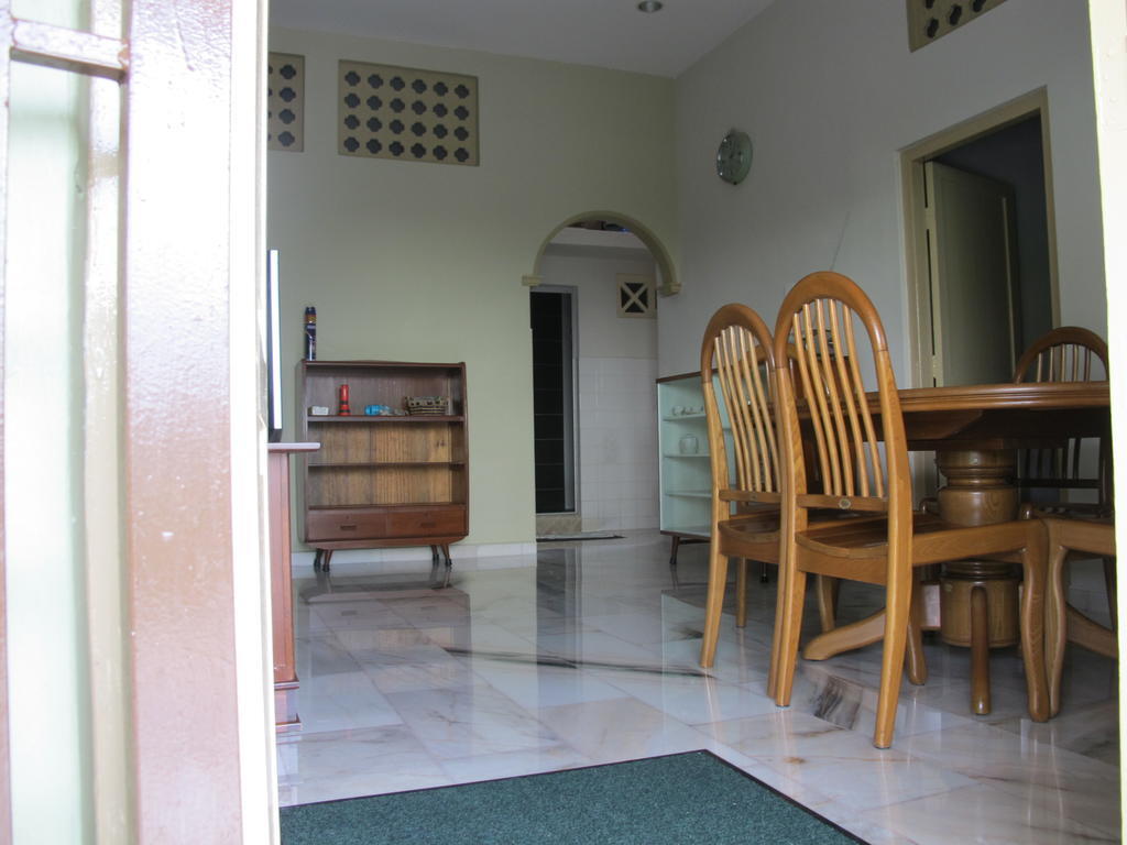 Holiday home Vynn's @ Banda Kaba *